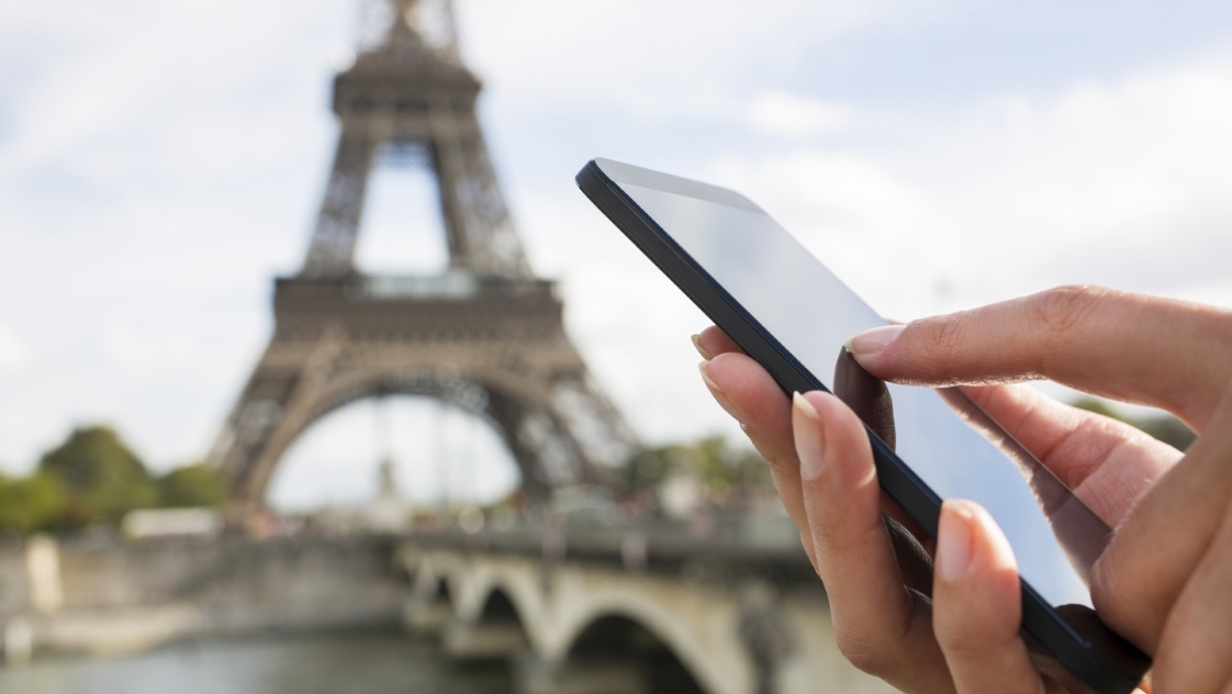 Лучшие eSIM для поездки во Францию