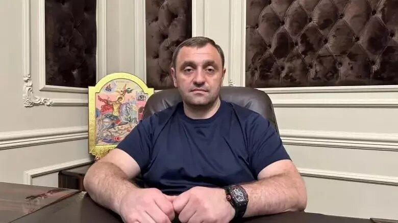 Взрыв в «Алых Парусах» мог быть покушением на основателя батальона «Арбат». Фото: Readovka