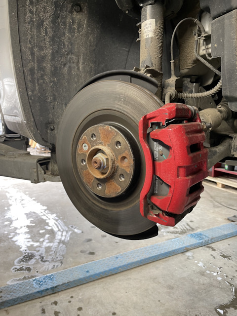 Заводская тормозная система на пробеге 11тыс.км.