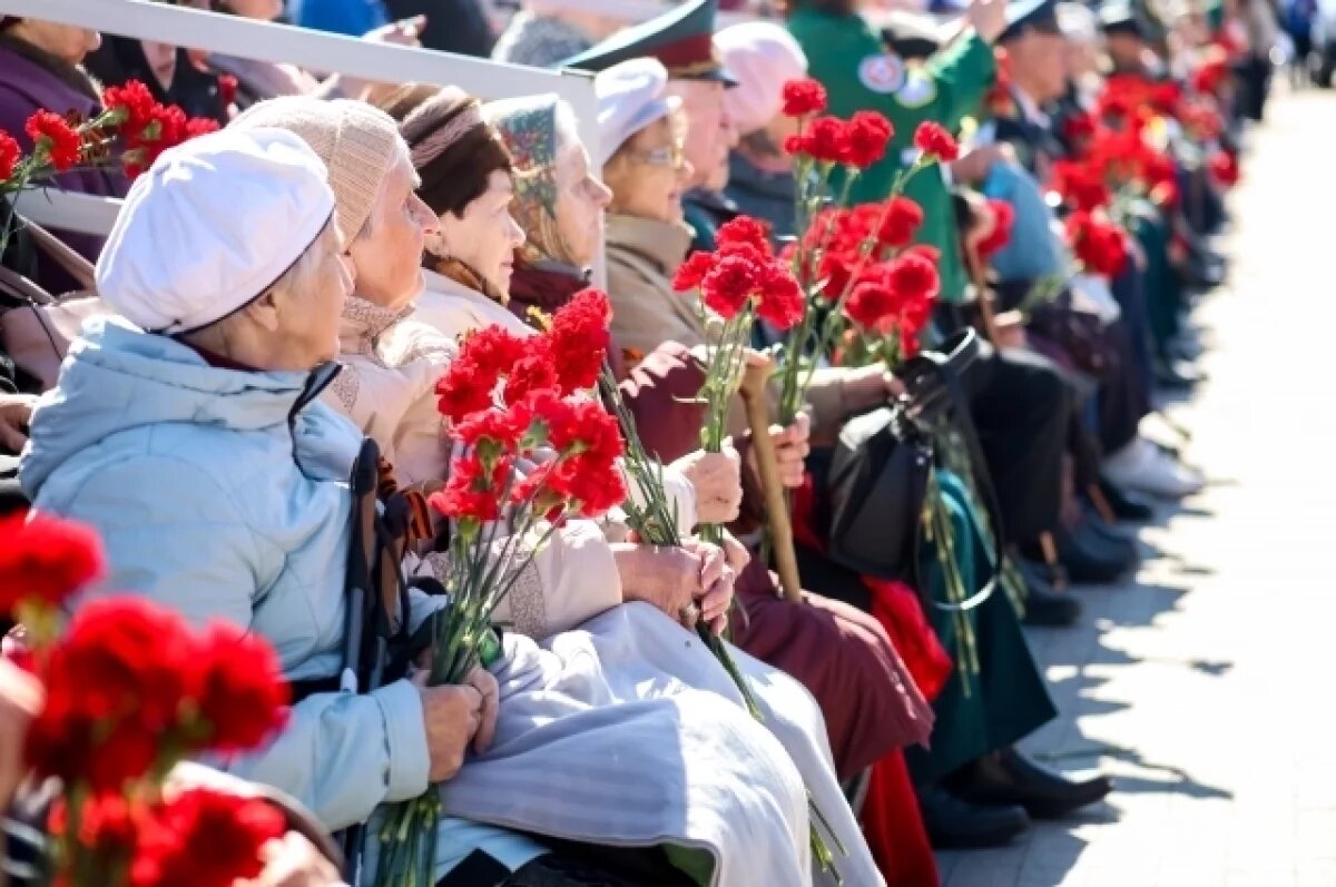    По 80 тысяч рублей выплатят нижегородским ветеранам ко Дню Победы