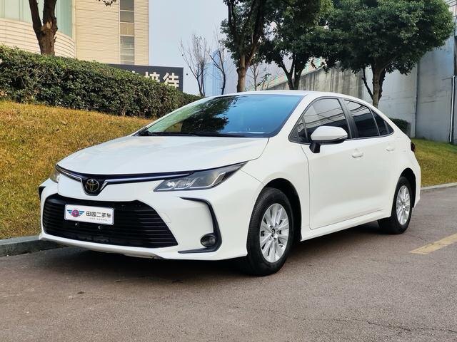 Toyota Corolla 1.2t CVT 2021г