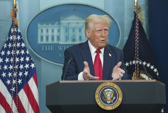    Дональд Трамп