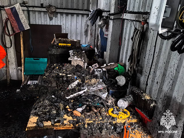 6 лодок были спасены от пожара в выходные в Тверской области