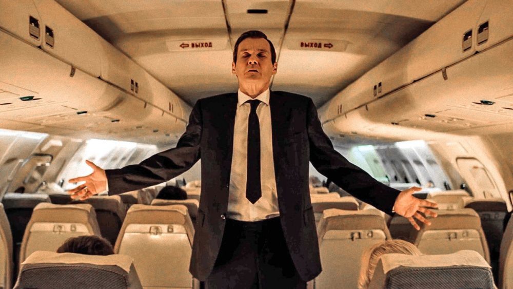 За рамки образа загадочного героя Филипп Янковский не выходит: личная история его персонажа до конца так и остается нераскрытой. Фото Кинопоиск.ru.