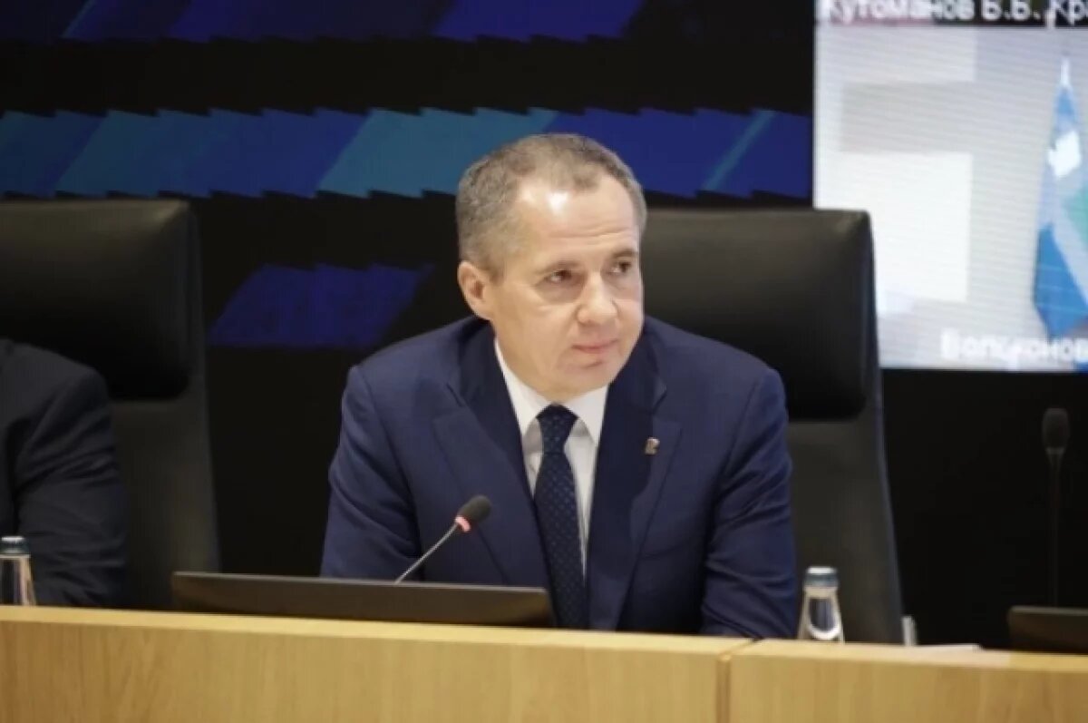    Гладков поручил увеличить количество трудоустроенных подростков в 2025 году