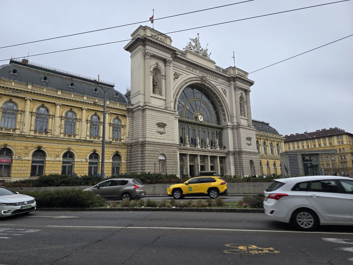 Вокзал Келети, Будапешт, Венгрия декабрь 2024