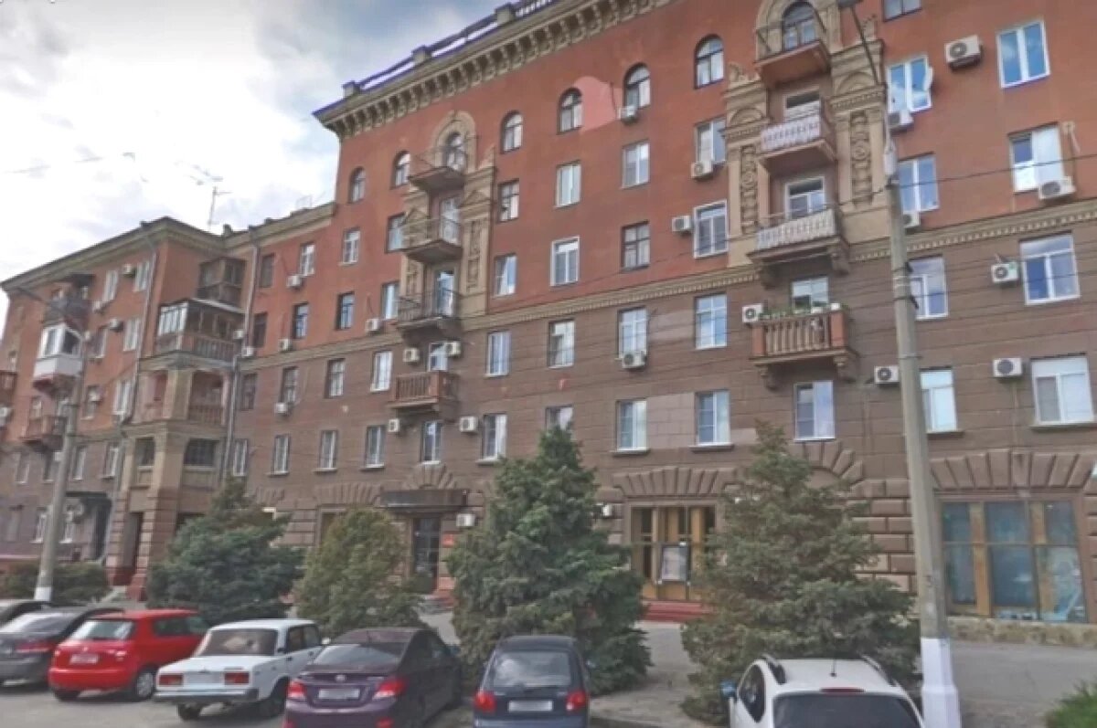    Историю двух домов-близнецов рассказали волгоградцам