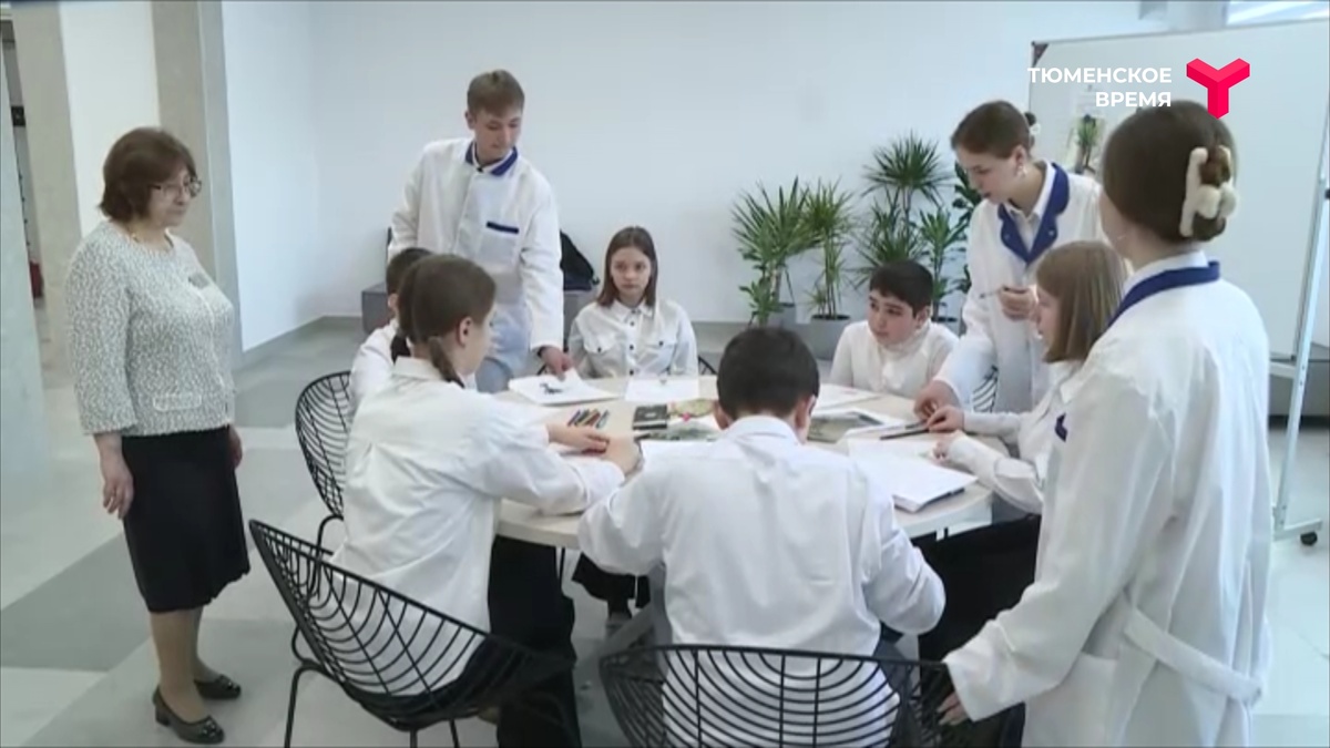 кадры из программы "Вечерний хэштег" (листайте галерею)