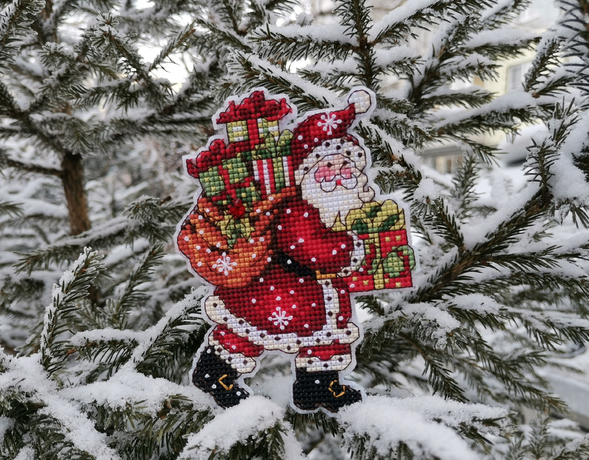 Dimensions, Santa with Bag Ornament