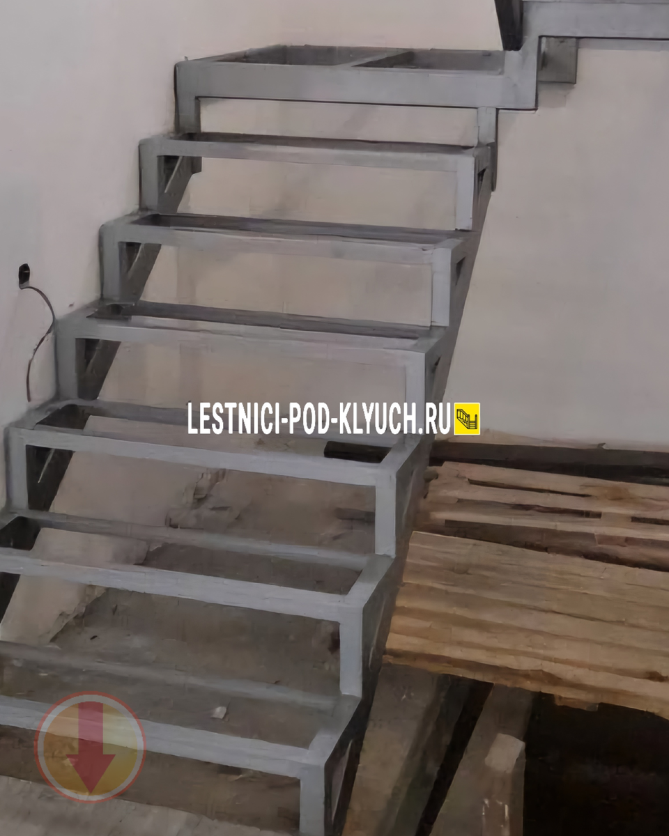 Принимаем заявки и звонки: пн-вс с 8:00 до 21:00  +7 (950) 617-54-00 Электронная почта: info@lestnici-pod-klyuch.ru