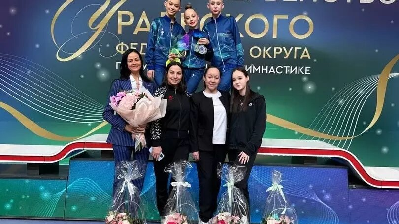     Источник: Спортивная школа № 3 имени А.А. Лопатина