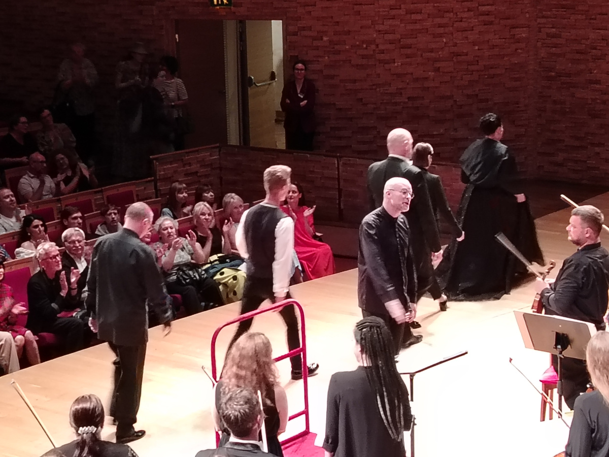 После 1 действия