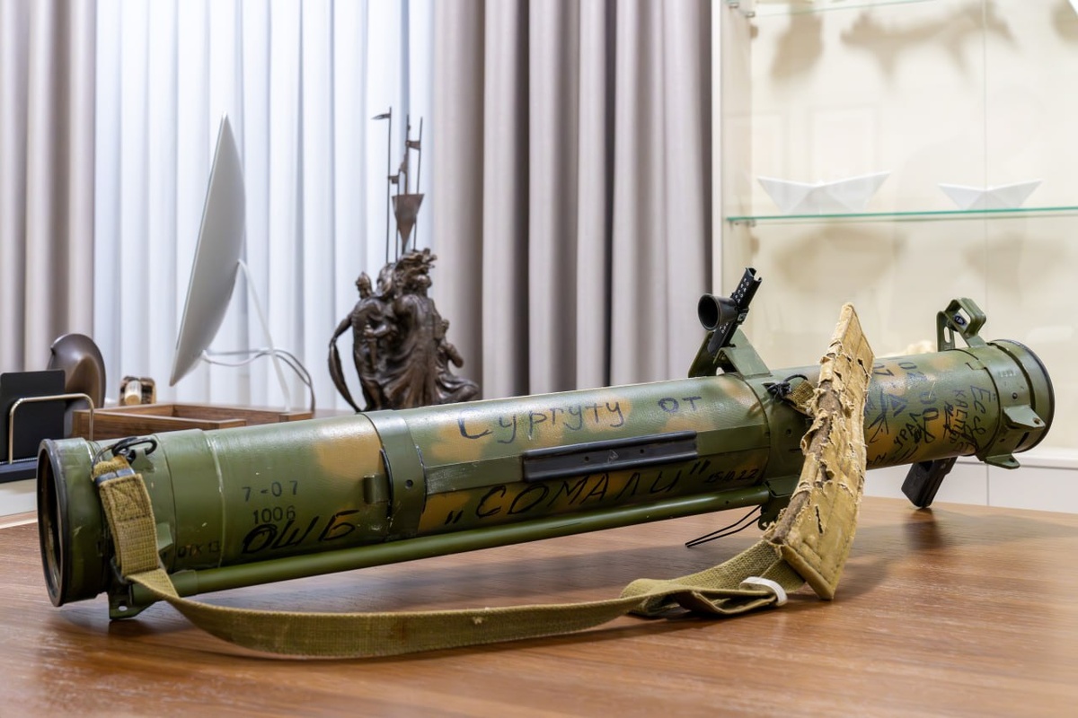    Сургут получил на хранение боевое снаряжение батальона "Сомали" из ДНР