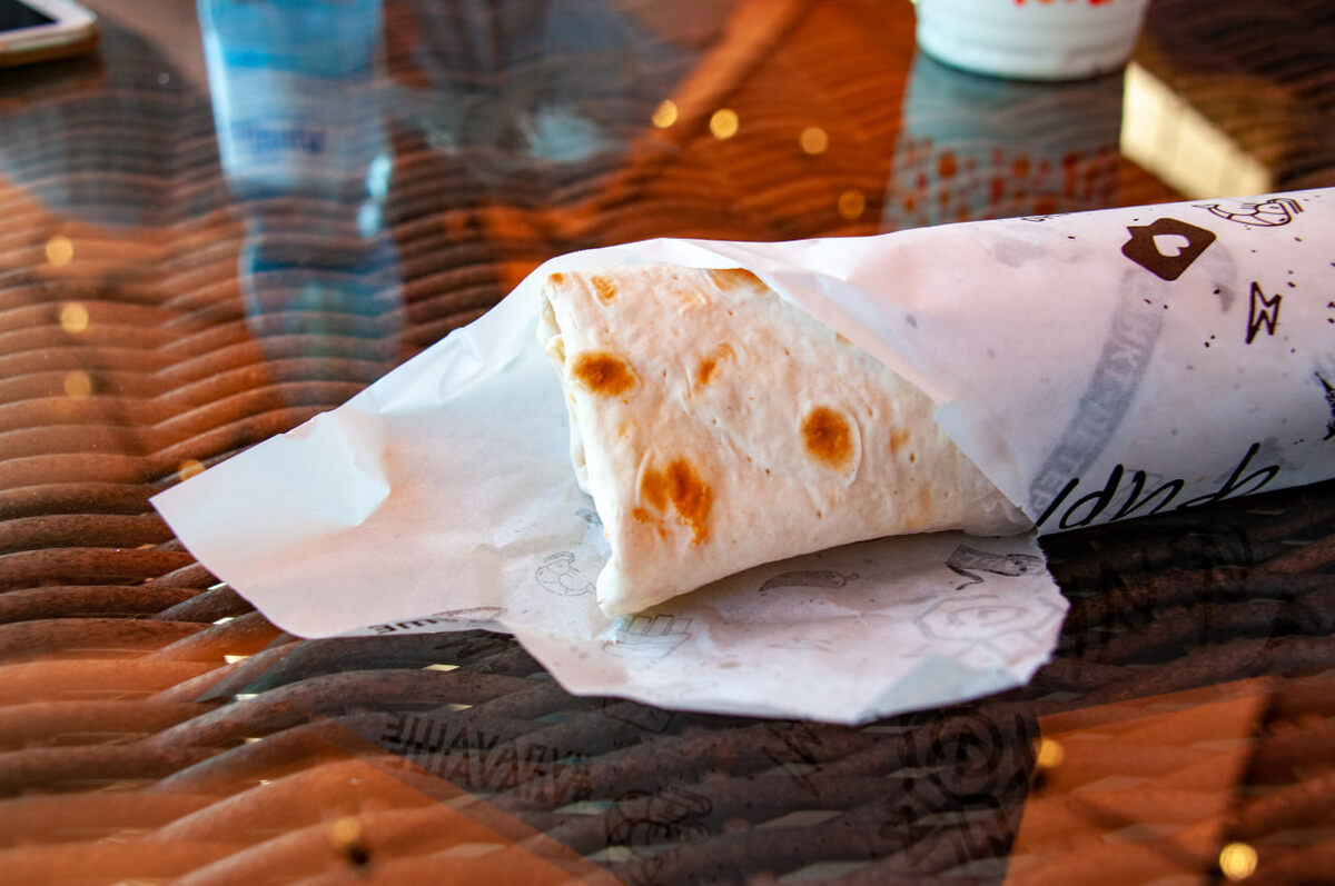 Киоски с шаурмой стоят от 180 до 600 тысяч рублей.  Фото: Фото: ФедералПресс / Светлана Возмилова