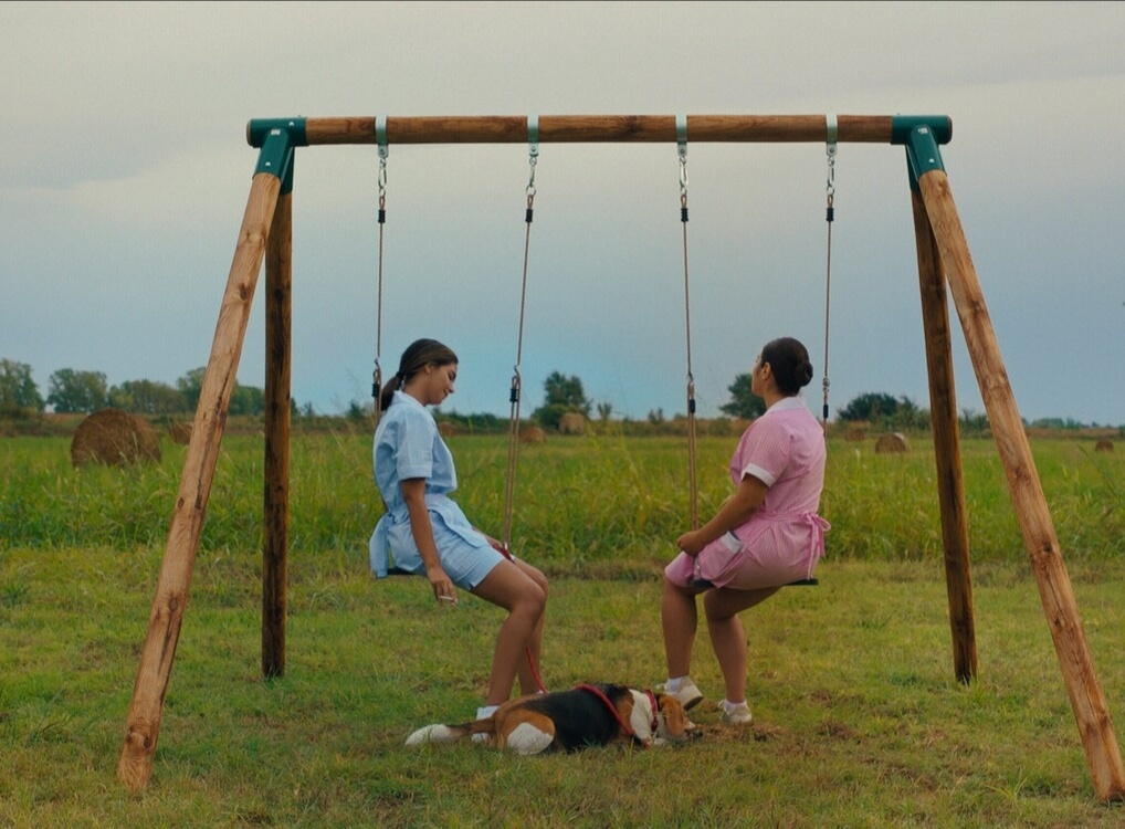 Кадр из фильма "Опасные тайны горничной".