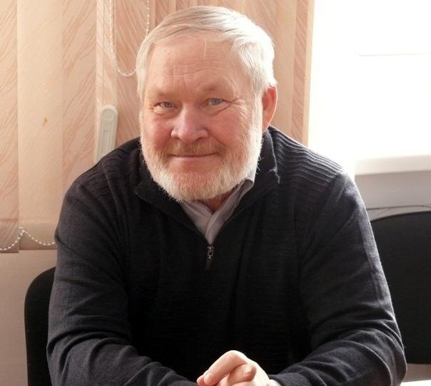 На фото: Михаил Николаевич Щукин (3 октября 1953, Мереть – 2 февраля 2025, Новосибирск) – писатель.