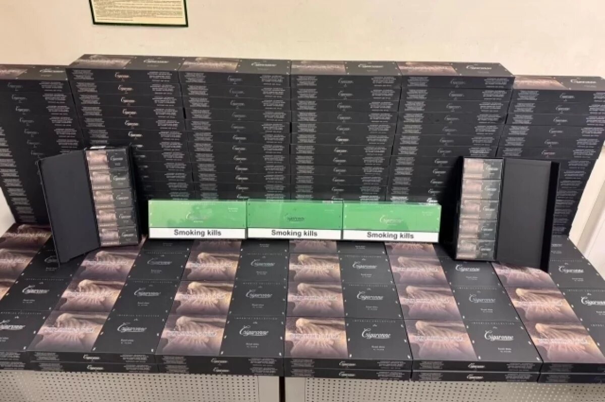    В аэропорту Самары у 2 иностранок нашли крупную партию армянских сигарет