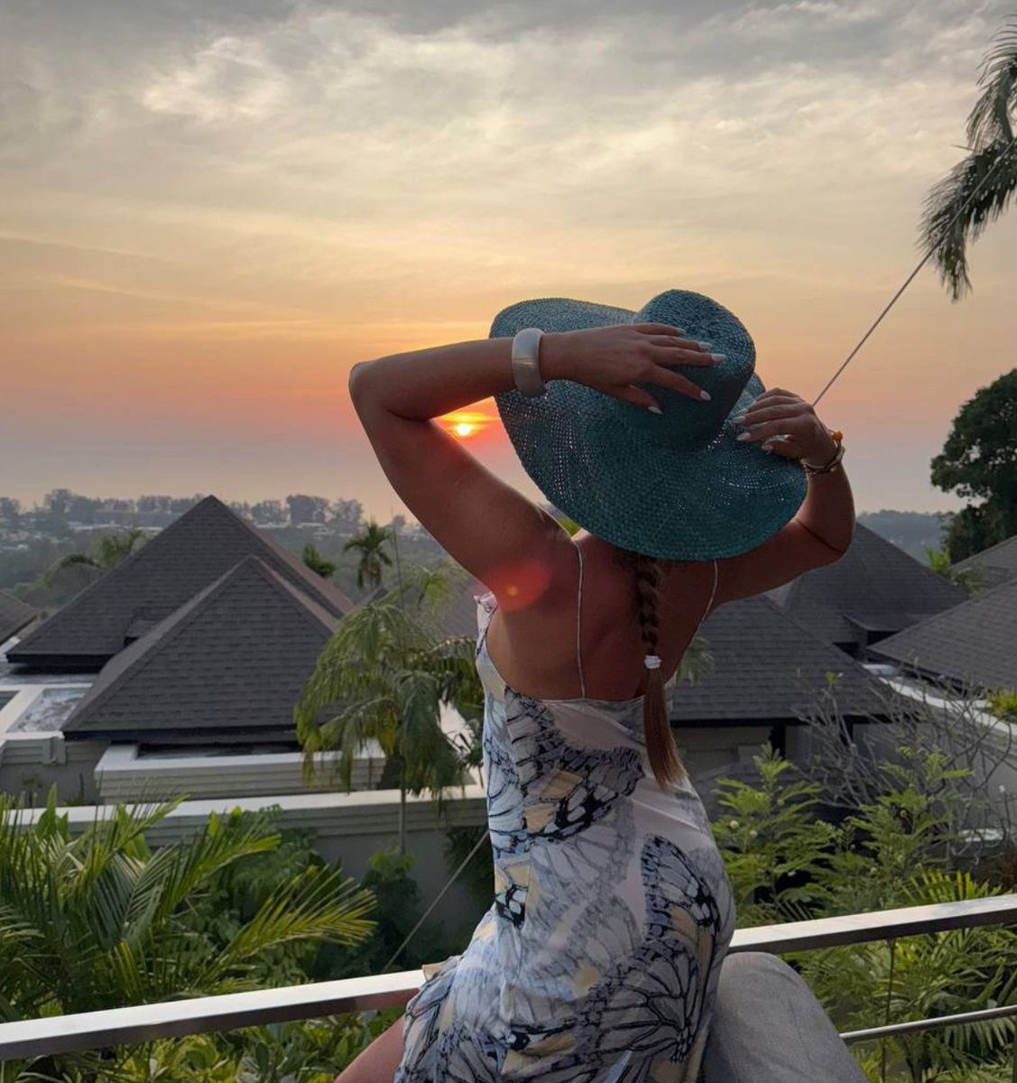 Соцсети бузова