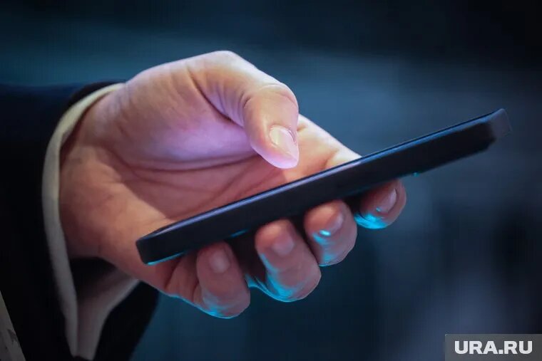 Телефонные мошенники пытаются получить доступ к банковским счетам тюменцев. Фото: Алексей_Гайнов © URA.RU