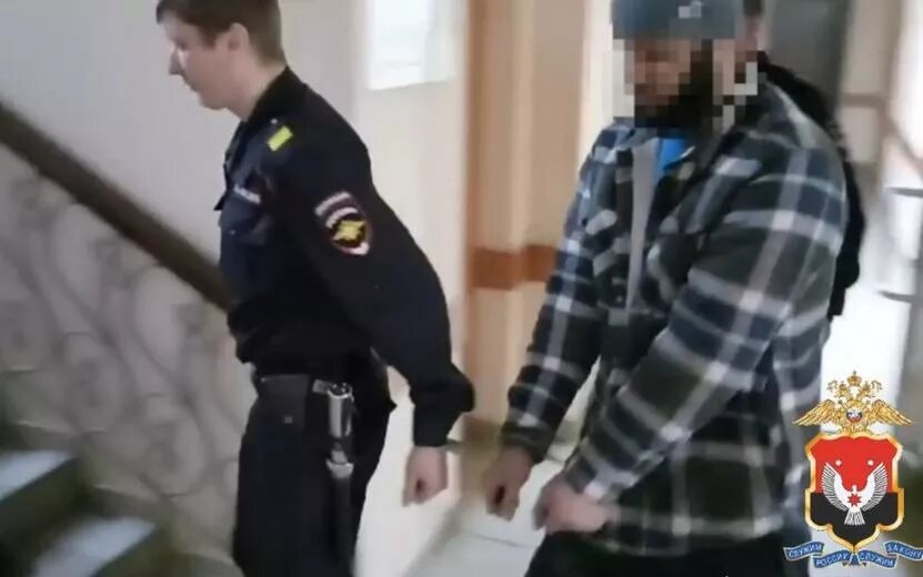    Межрегионального наркокурьера из Калужской области задержали в Сарапуле