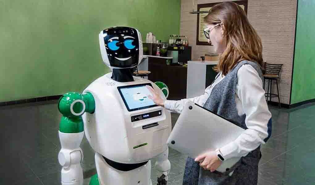 Робот с искусственным интеллектом предназначен для работы с клентами Сбербанка