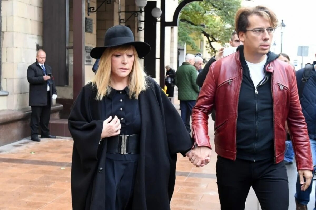 Автор: https://avatars.mds.yandex.net/i?id=f2b5e6ef850e1705c46485ba7ba0a1c9_l-5235890-images-thumbs&n=13