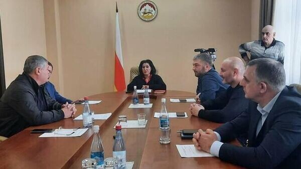    © Photo : Пресс-служба парламента РЮО