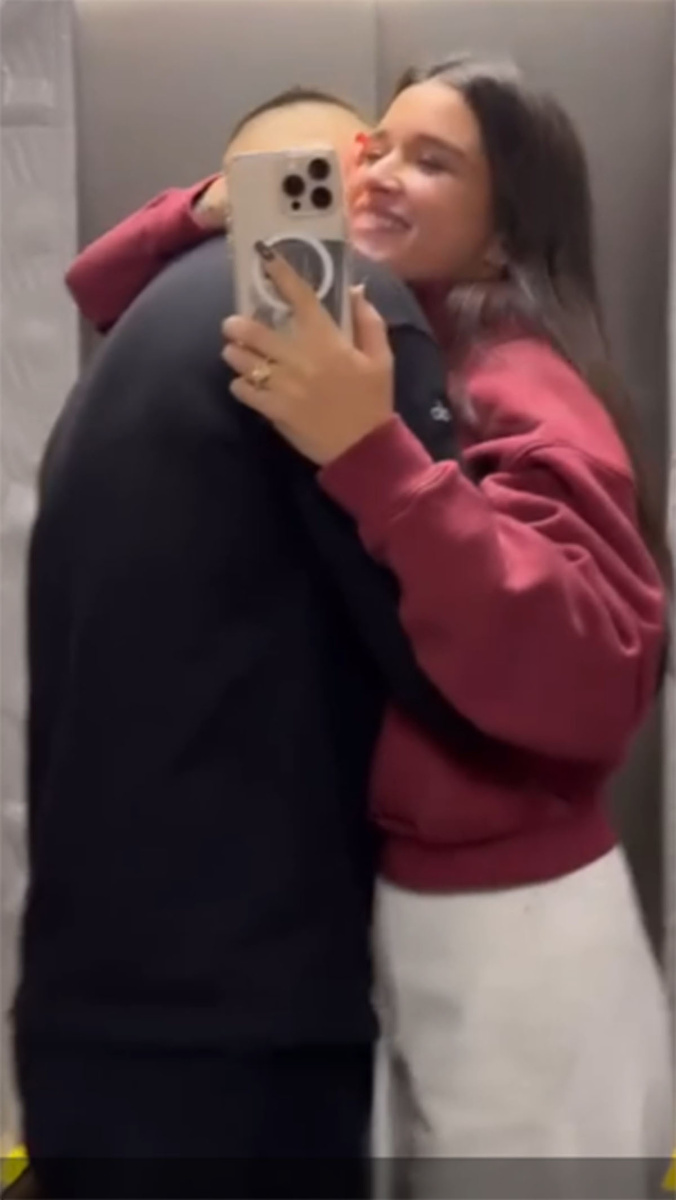 Николай Сердюков и Ксения Бородина в лифте. Фото: соцсети Ксении Бородиной