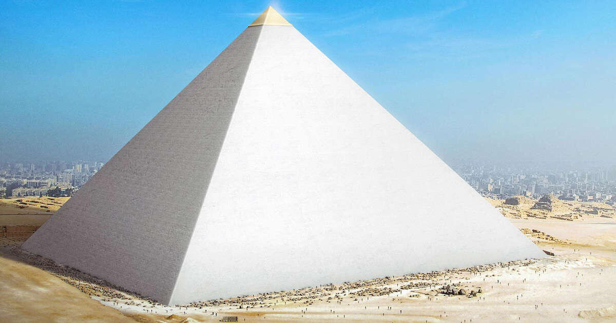 Вид пирамиды Хеопса после постройки 