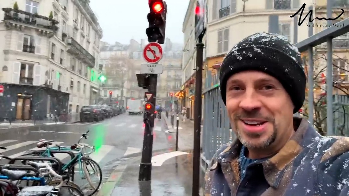 Скриншот из видео