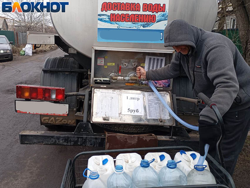 Недавно доставка воды выросла в цене Фото: «Блокнот Донецк»