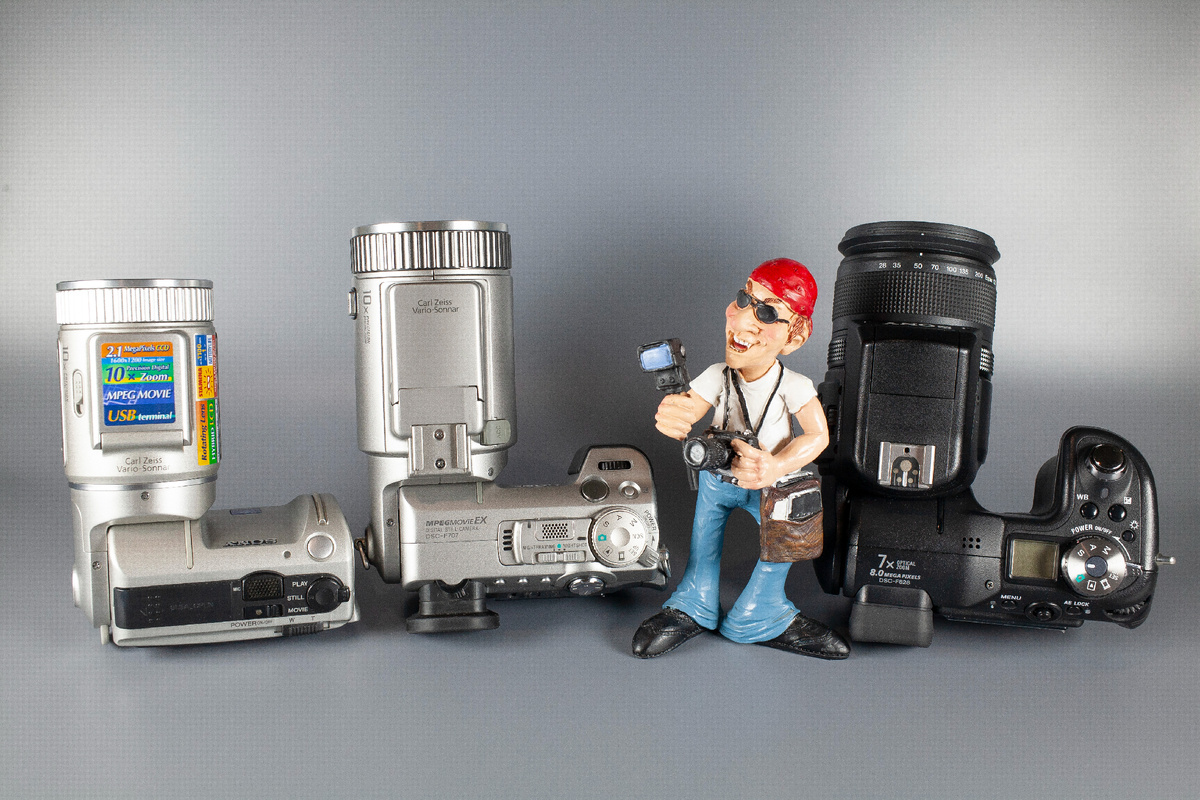 Sony F505, Sony F707 и Sony F828 из моей коллекции