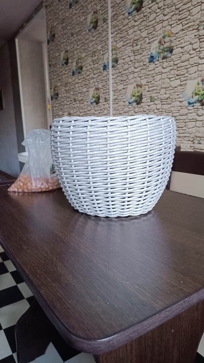 Это третье ( тут уже стало неплохо получаться) 