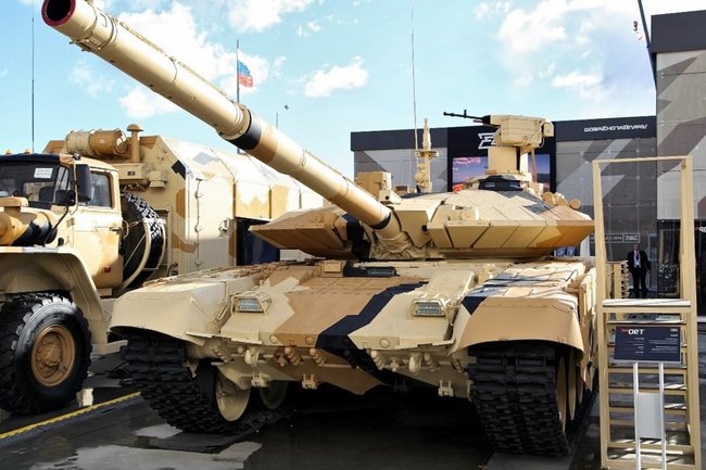    Уралвагонзавод / танк