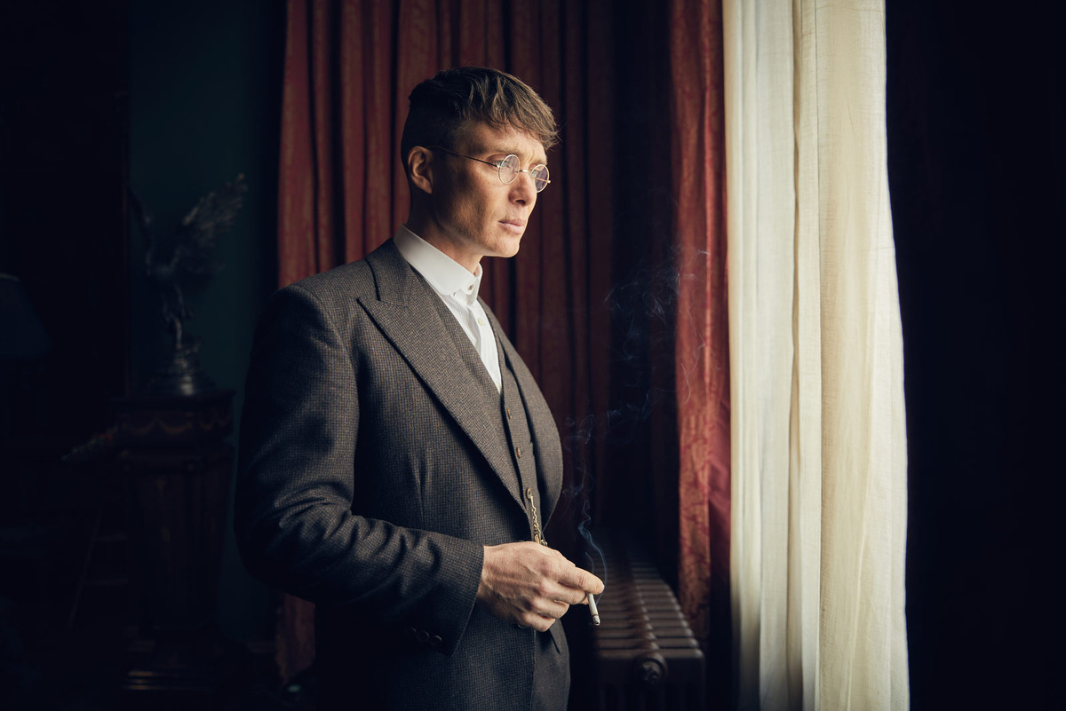 Кадр из сериала "Острые козырьки"