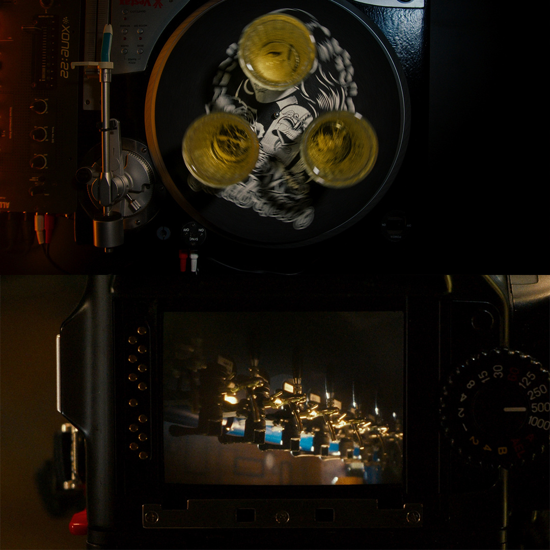 "ВВ" - и я не про вкусвилл. Винил и винтаж - 2 слова, которые ассоциируются с ребятами.