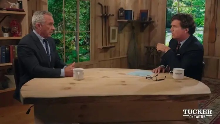    Роберт Фрэнсис Кеннеди-младший на интервью у Такера Карлсона