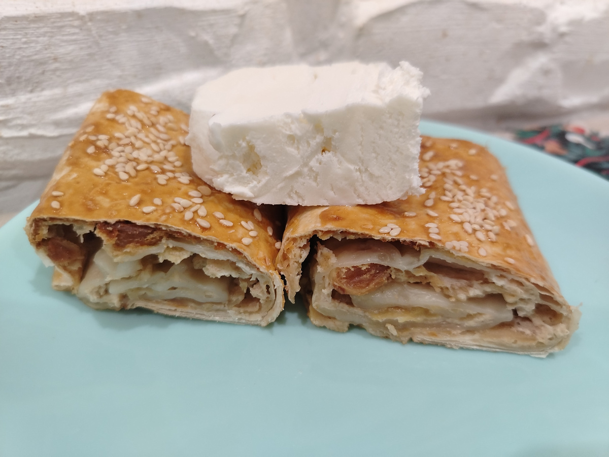 Для более правильного питания мороженное стоит убрать😄.  