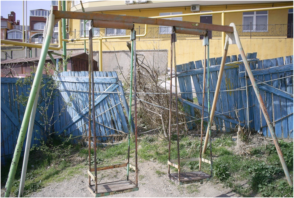 Всё нормально. Главное найти урну и протереть.