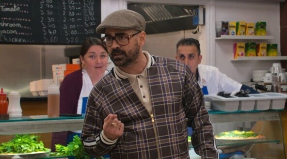 Тренер (в исполнении Колина Фаррелла) из фильма «Джентельмены»