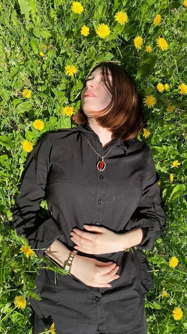 Ориби Каммпирр - Одна жизнь Сарро ла Касса. (Современное фэнтези)

Ориби Камм Пирр валяется в одуванчиках
© Copyright: Ориби Каммпирр