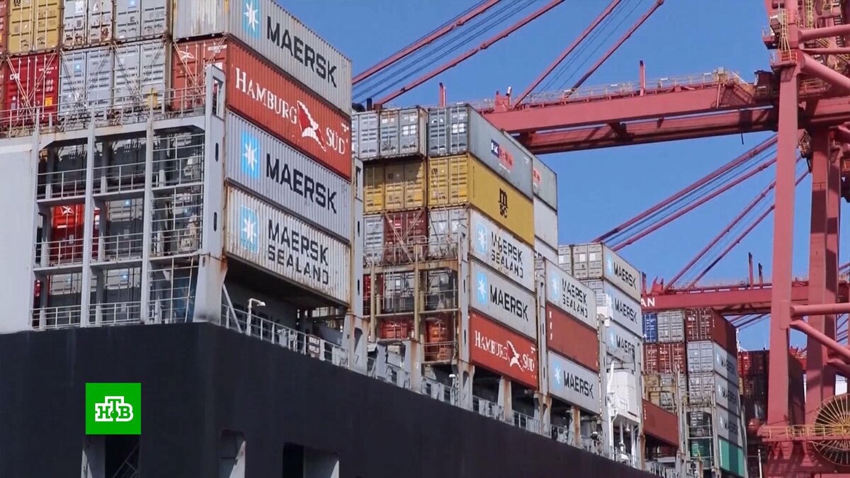    Американцев призвали готовиться к росту цен из-за торговой войны Трампа