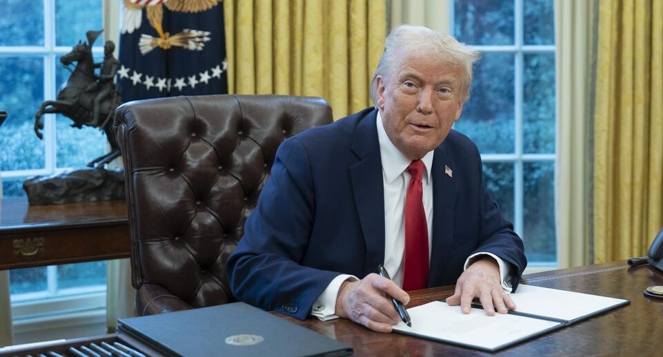    Chris Kleponis — Pool via CNP/Consolidated News Photos / Global Look Press