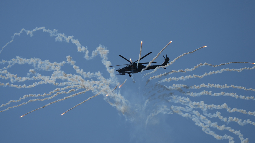    Фото: ИЗВЕСТИЯ/Дмитрий Коротаев; Минобороны РФ; 5-tv.ru