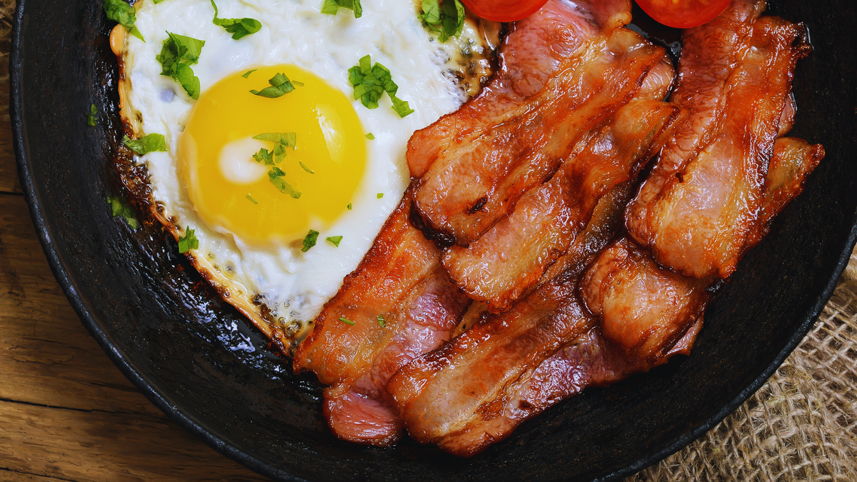 Завтрак с беконом. История завтрака. США.