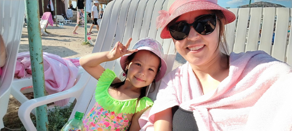 Ждём с массажа папу