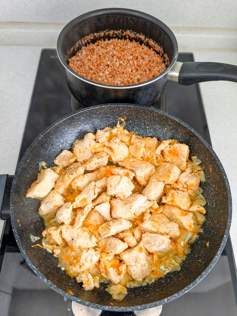 Гречка и тушёная индейка