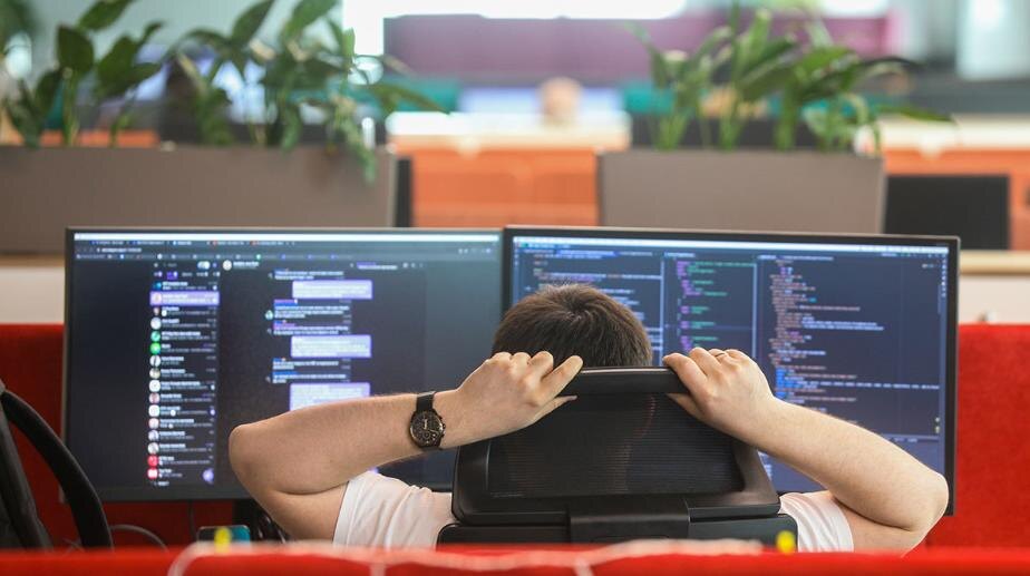 Американцы критикуют DeepSeek за китайские корни