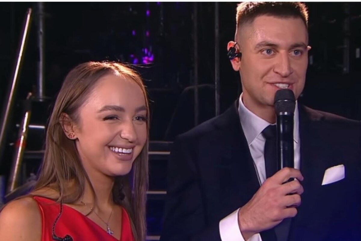    Мари Краймбрери и Давид Манукян кадр шоу "Дуэты"