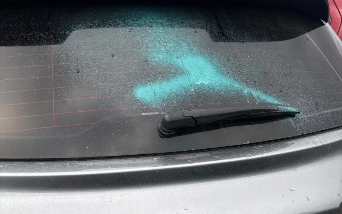    Банда подростков портит автомобили у ТЦ «Восток» во Владимире